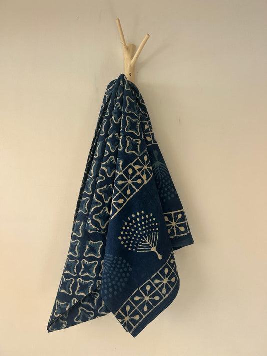 Cotton Throw In Navy Fleur