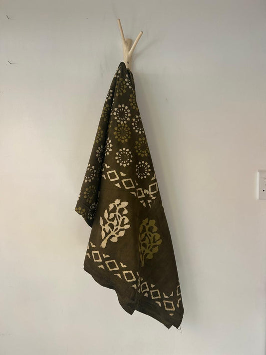 Cotton Throw In Camo Sun