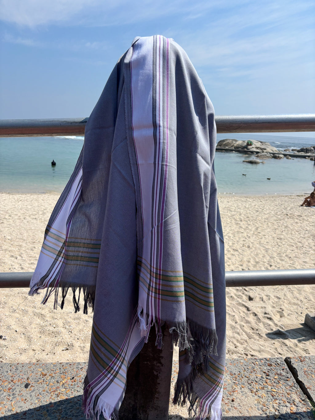 KIKOY SARONG, Grey White