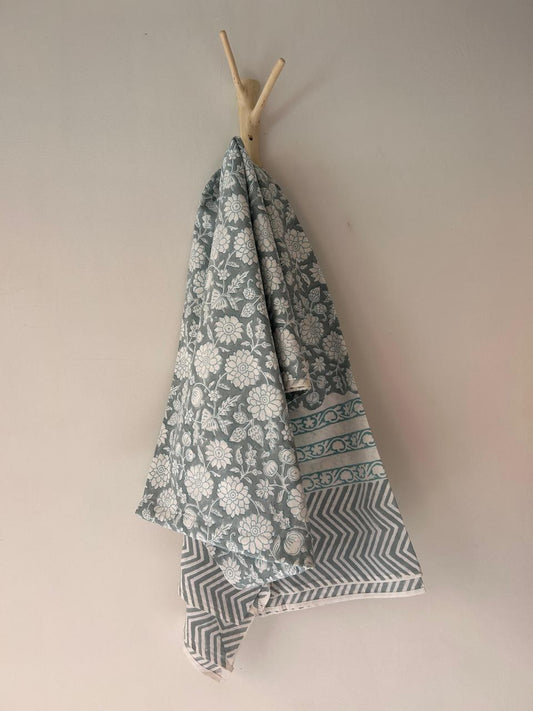 Cotton Throw In Sage And light Green
