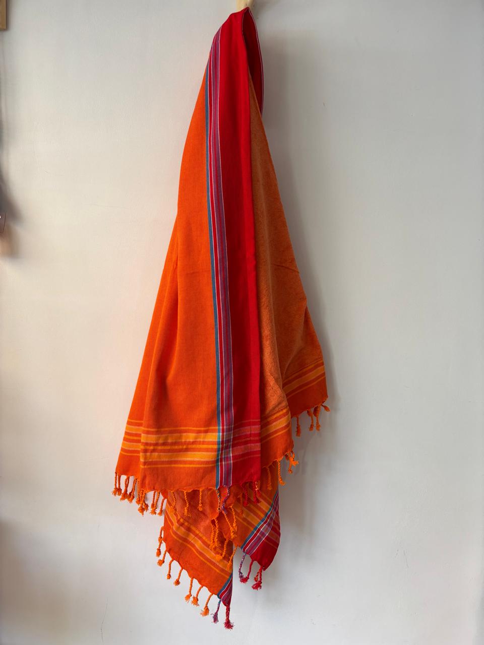 KIKOY TOWEL IN TANGERINE