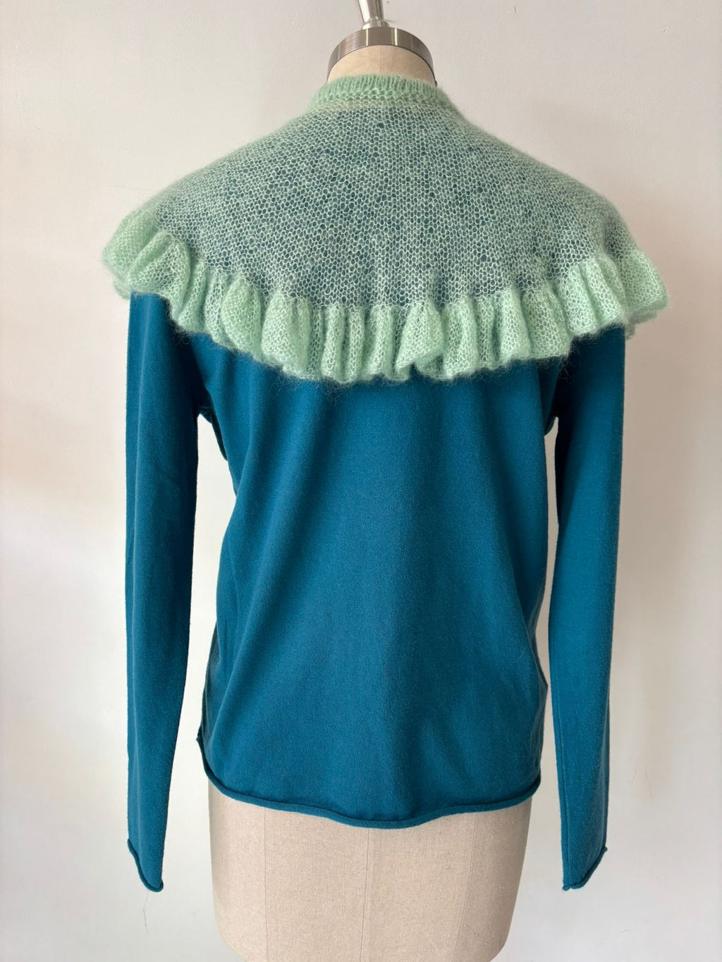 HAND KNIT MOHAIR COLLAR IN MINT