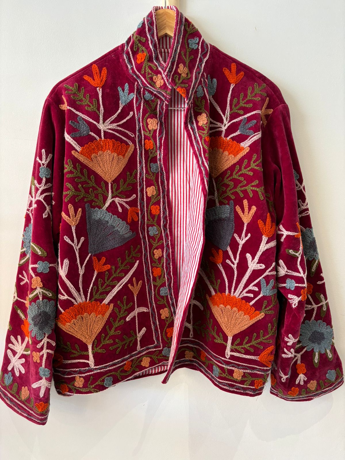 SUZANI JACKET IN CHERRY BLISS