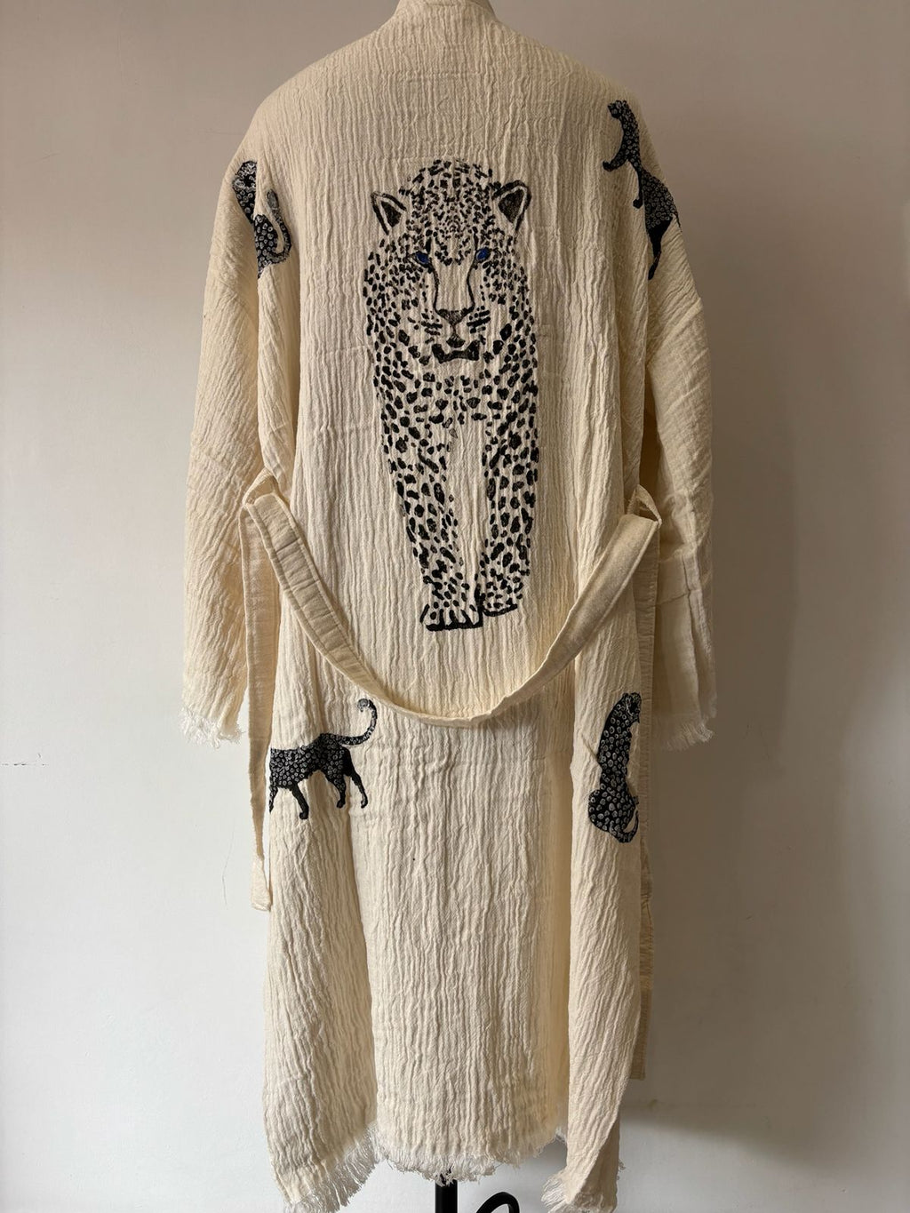 TURKISH PESHTEMAL COTTON GOWN IN BLACK LEOPARD BLUE EYES