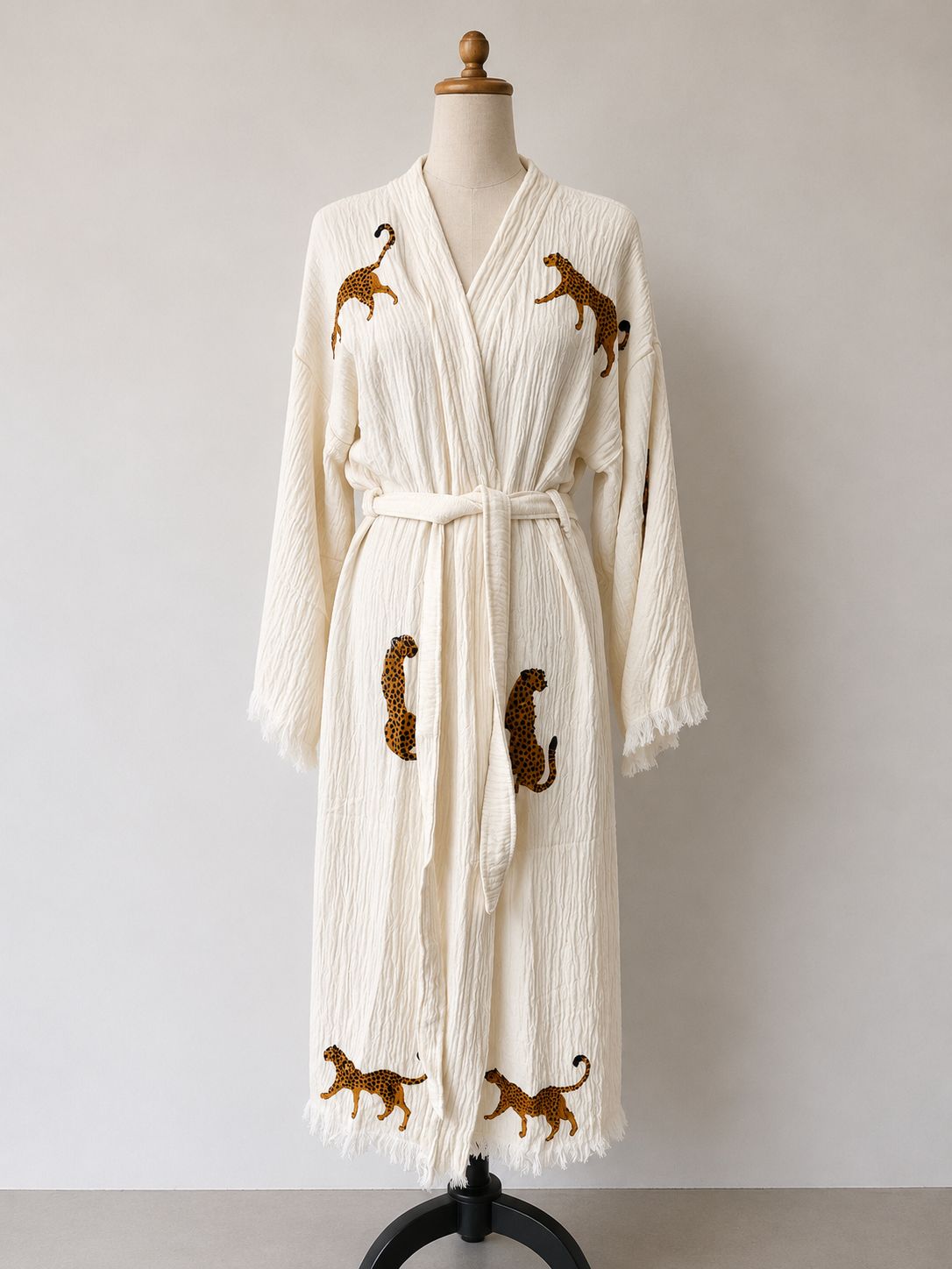 TURKISH PESHTEMAL COTTON GOWN IN GOLD LEOPARD, GREEN EYES