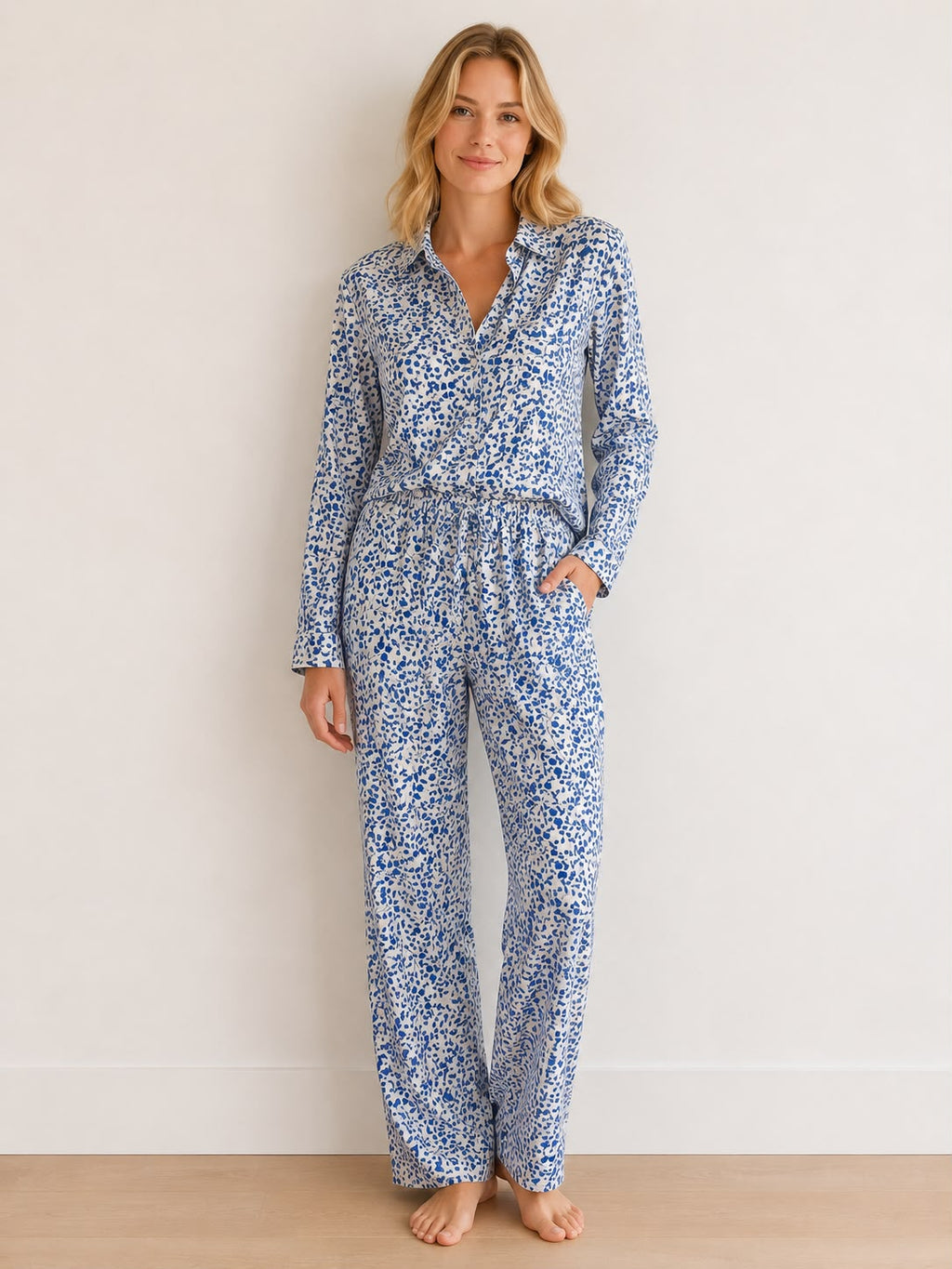 LOUNGEWEAR SET IN LIBERTY BLUE
