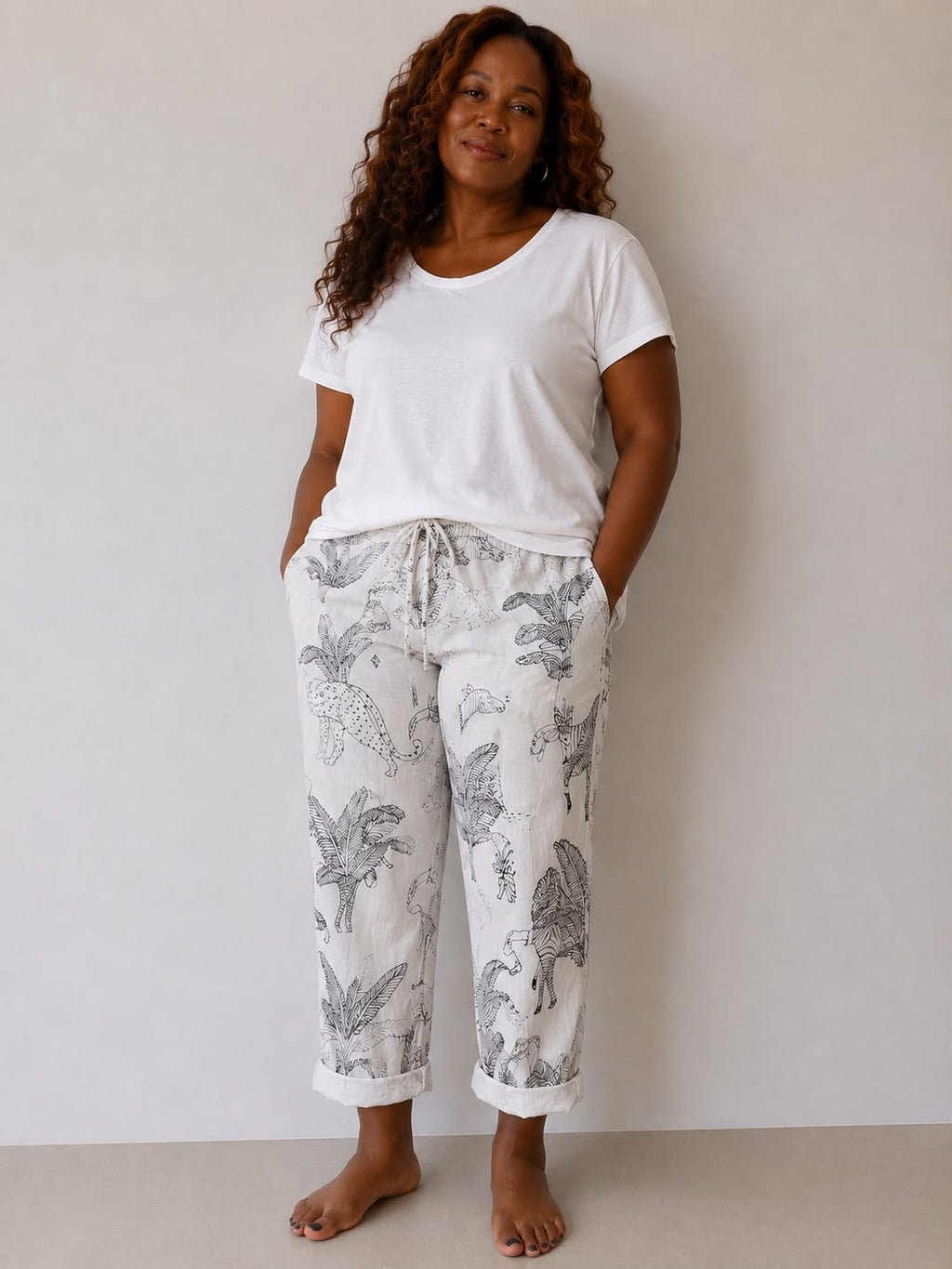 LOUNGEWEAR SET IN JUNGLE BLACK