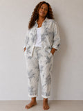 LOUNGEWEAR SET IN JUNGLE PALE BLUE