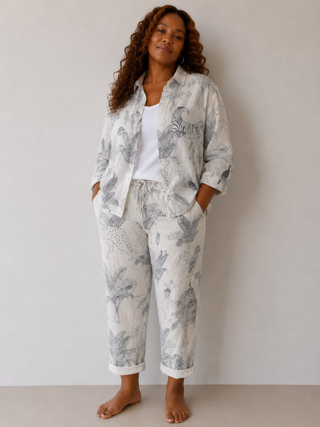 LOUNGEWEAR SET IN JUNGLE PALE BLUE